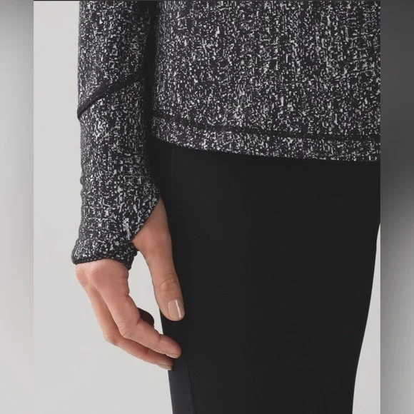 Lululemon Outrun Long Sleeve - Picture 4 of 11